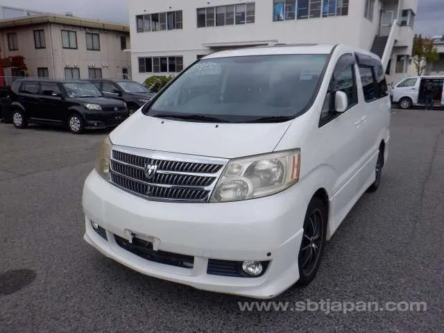 Toyota Alphard 2004 photo 2