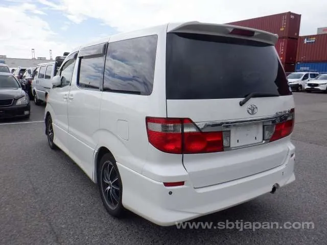 Toyota Alphard 2004 photo 3