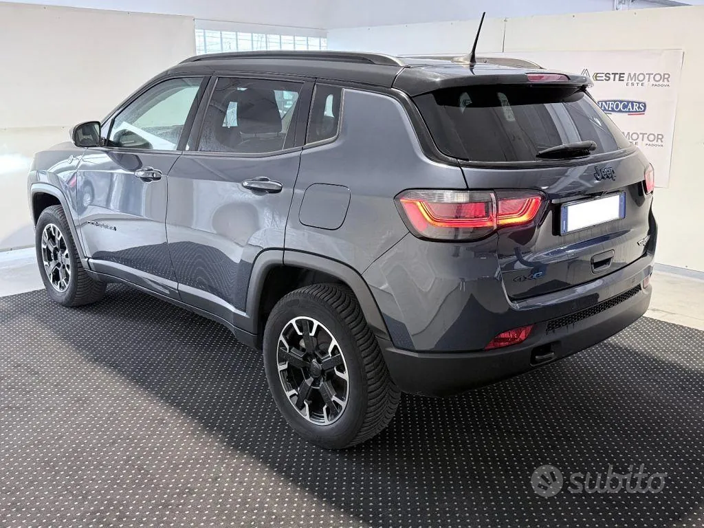 Jeep Compass 2023 photo 2