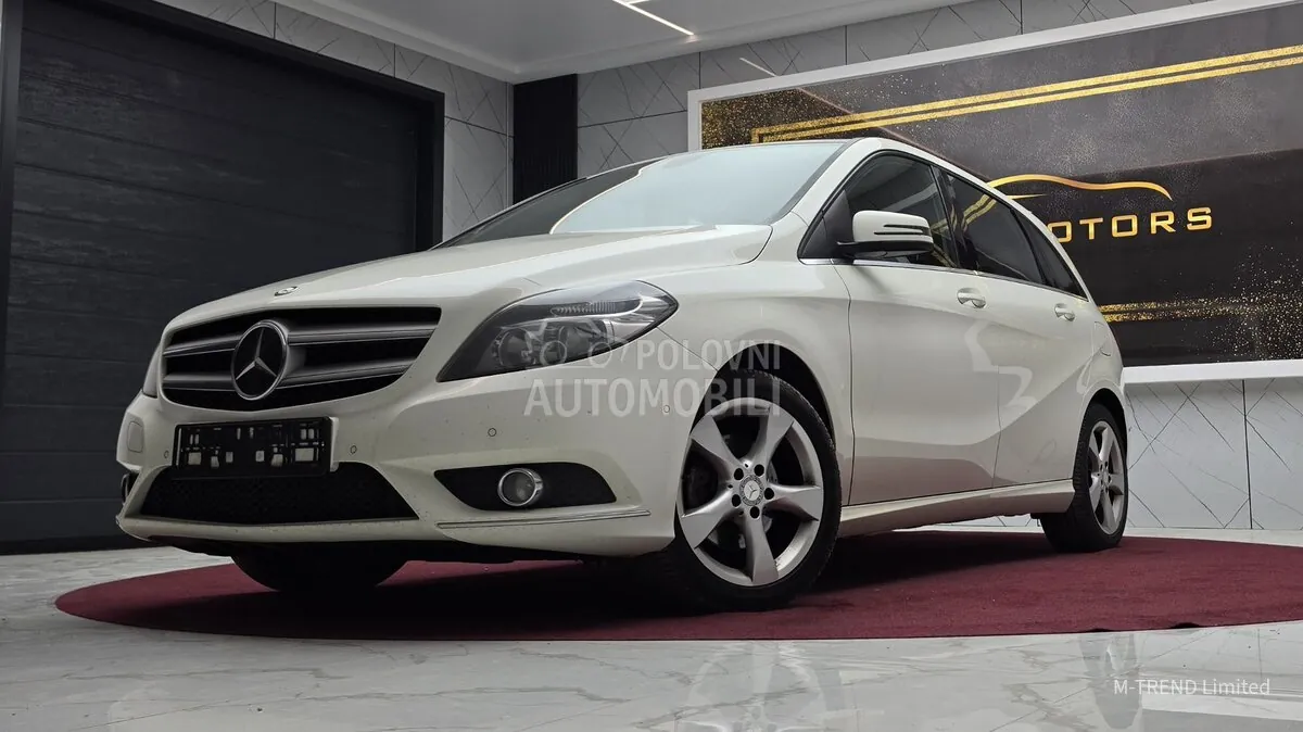 Mercedes-Benz B 180 2014 photo 5