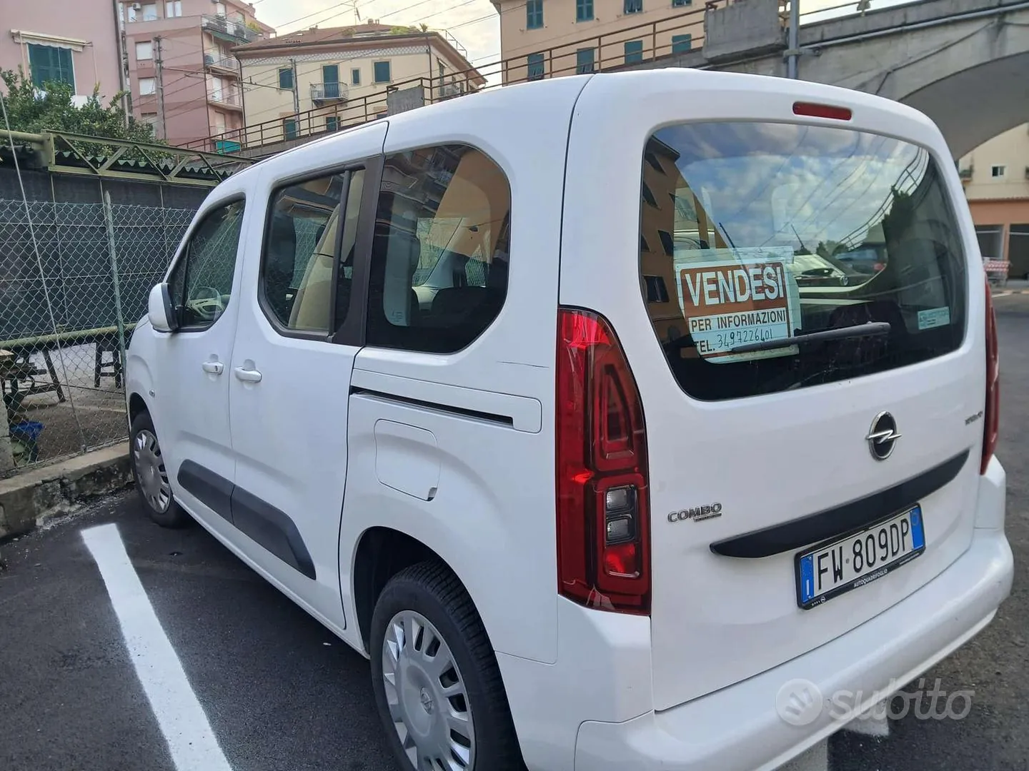 Opel Combo 2019 photo 2