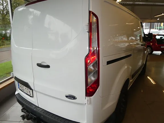 Ford Transit Custom 2019 photo 2