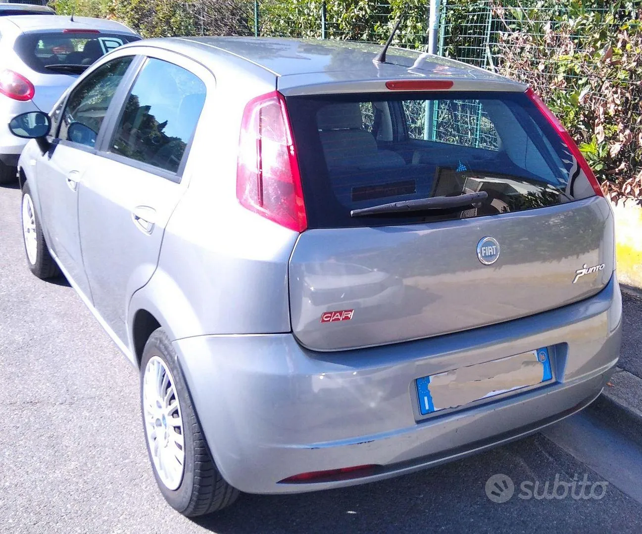 Fiat Grande Punto 2006 photo 2