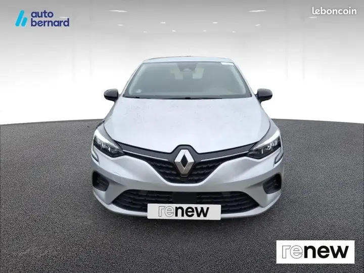 Renault Clio 2023 photo 2