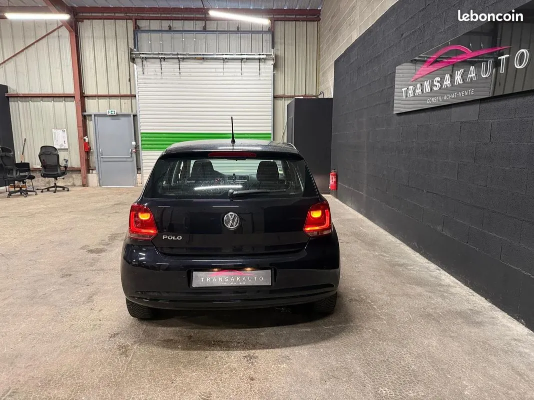 Volkswagen Polo 2010 photo 5