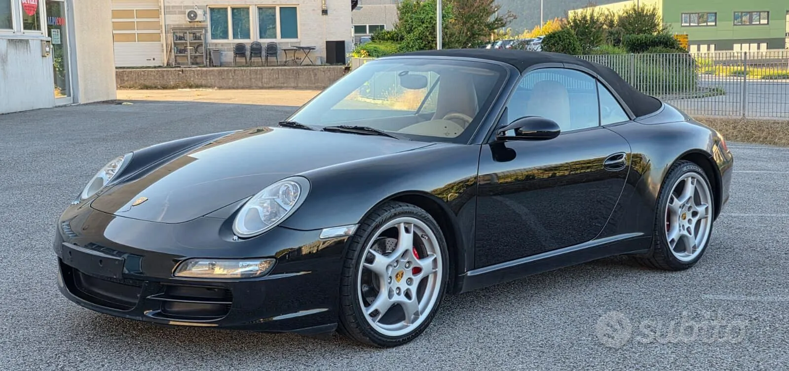 Porsche 911 2005 photo 2