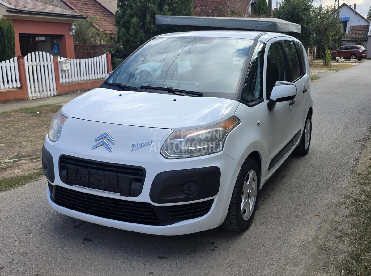 Citroen C3 Picasso 2009 photo 3