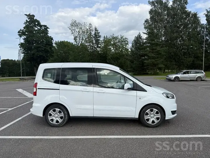 Ford Tourneo Courier 2017 photo 4