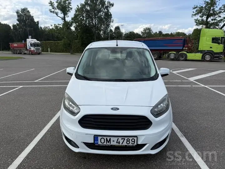 Ford Tourneo Courier 2017 photo 2