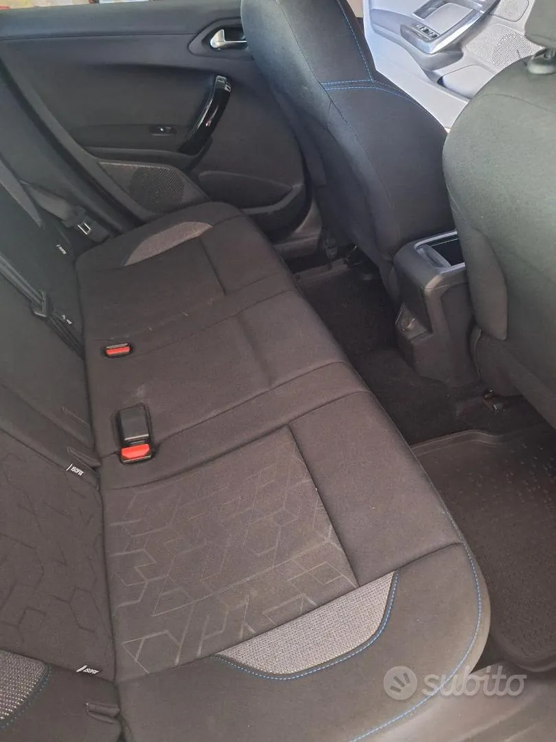 Peugeot 2008 2020 photo 5