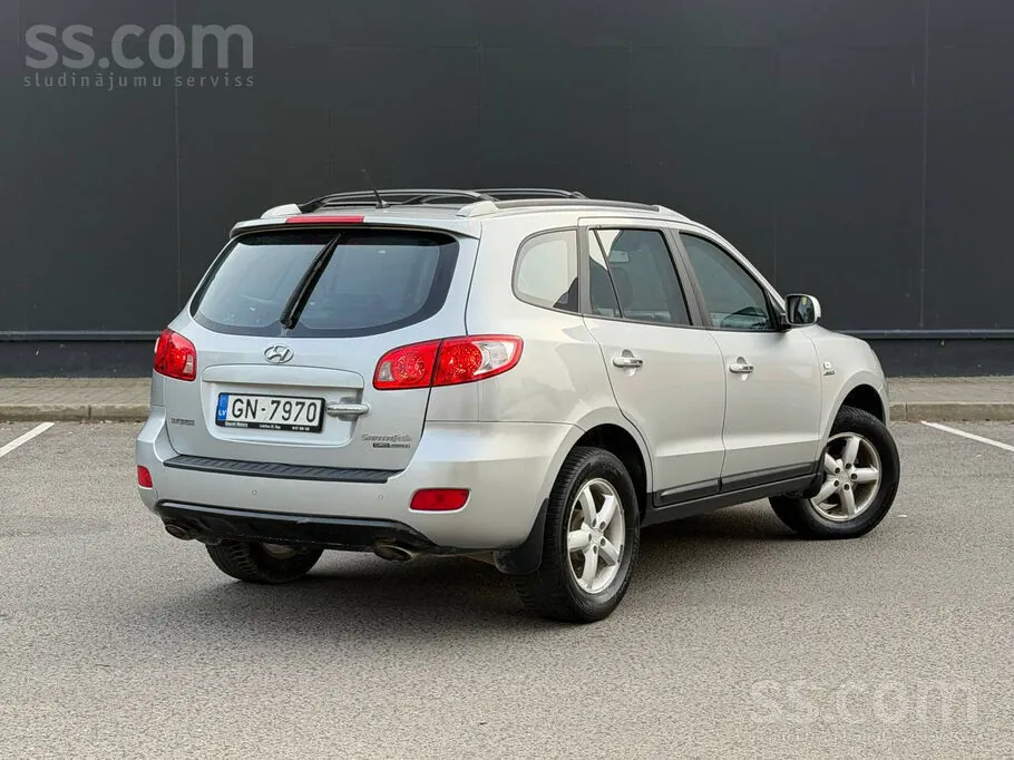 Hyundai Santa Fe 2007 photo 4