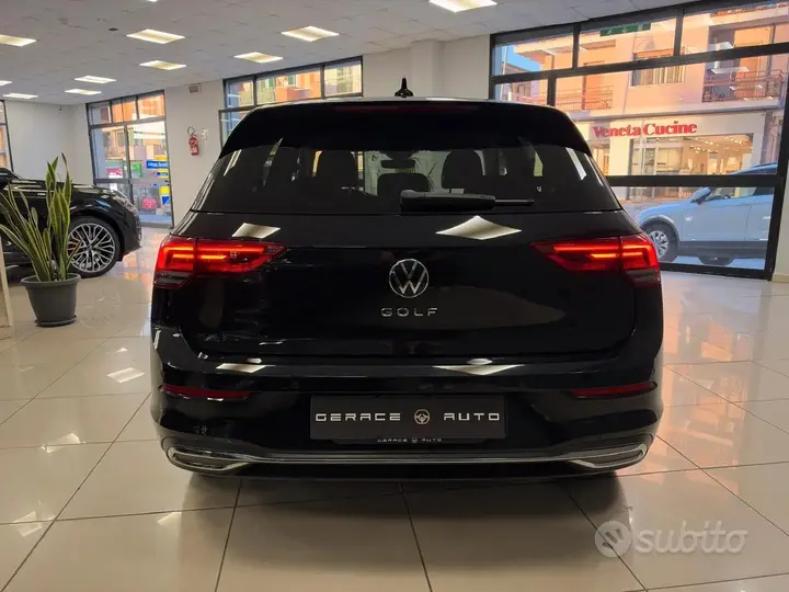 Volkswagen Golf 2022 photo 5