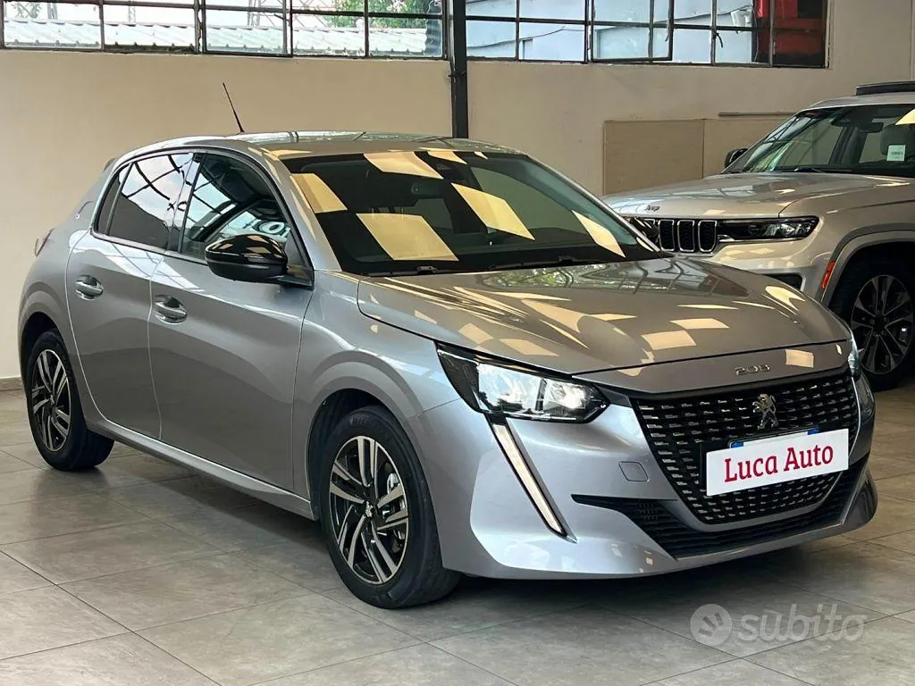 Peugeot 208 2023 photo 3