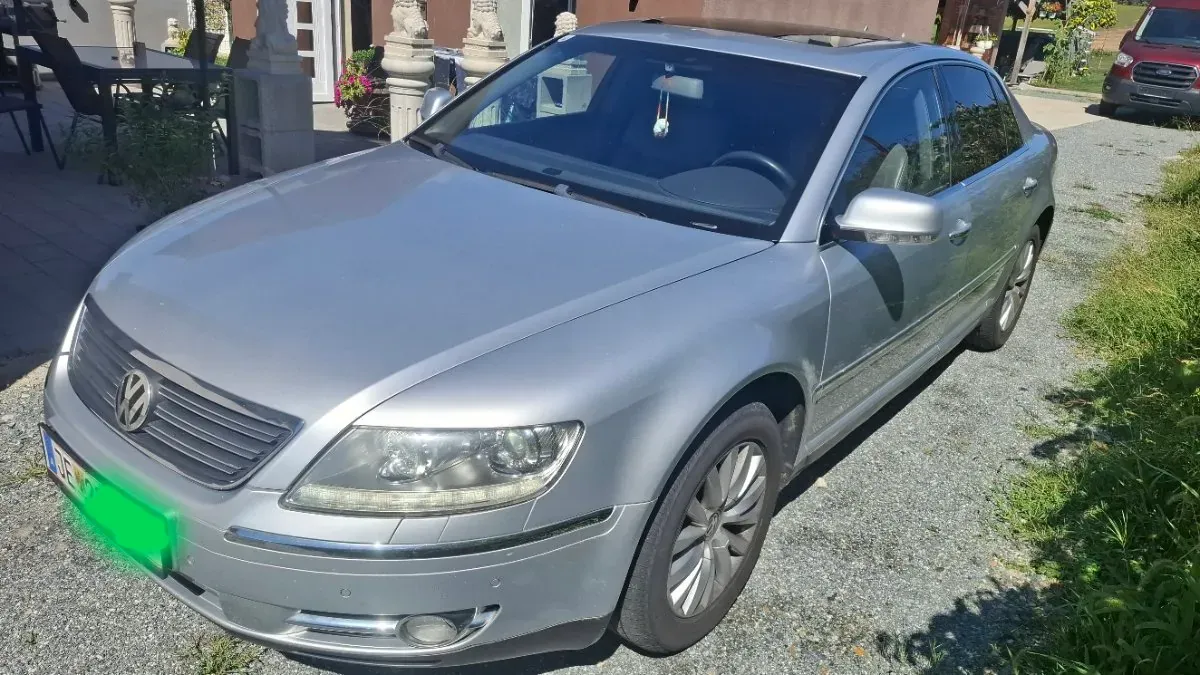 Volkswagen Phaeton 2007 photo 2