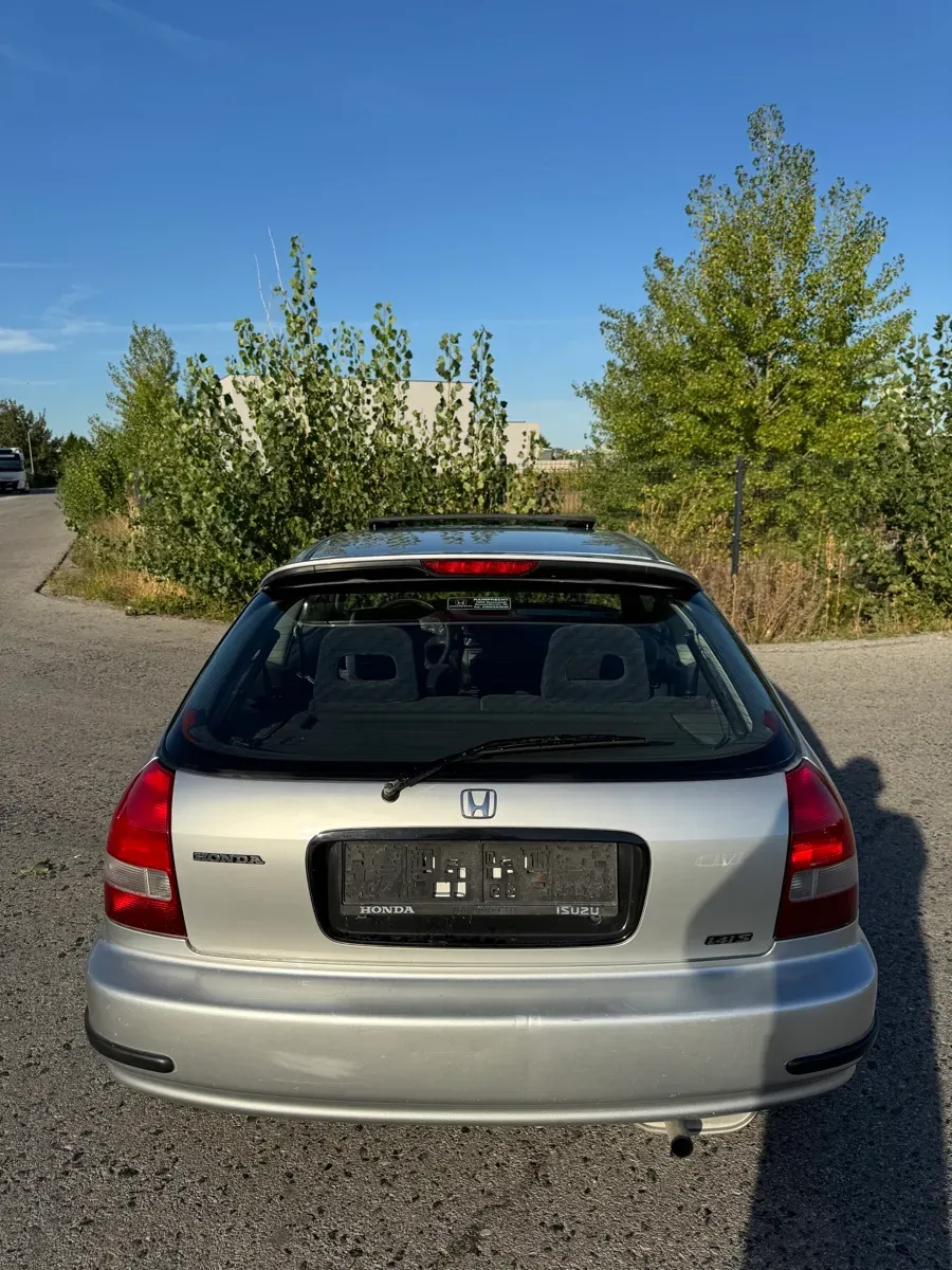 Honda Civic 1999 photo 2