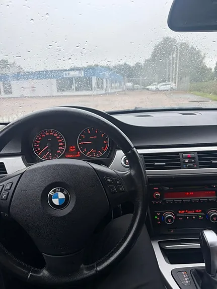 BMW 320I 2007 photo 5