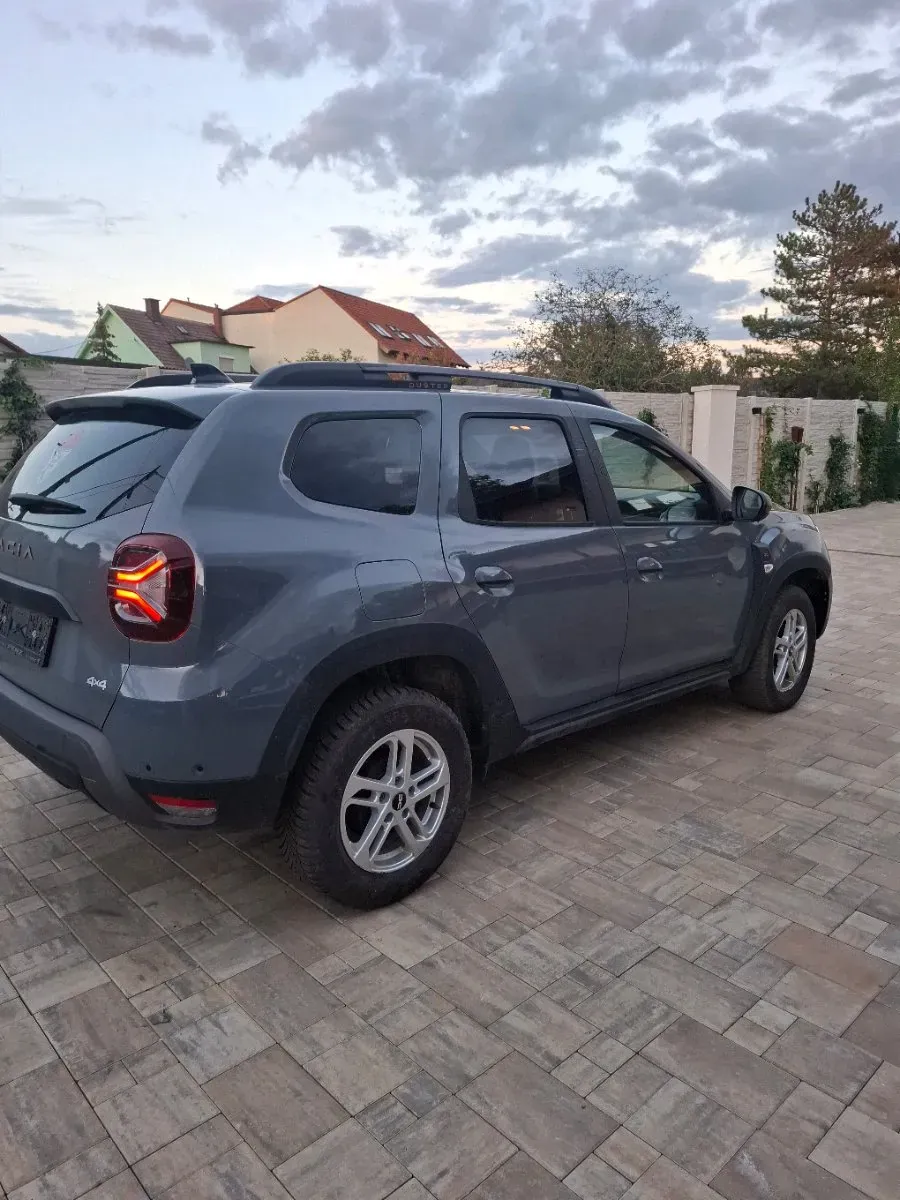 Dacia Duster 2024 photo 3