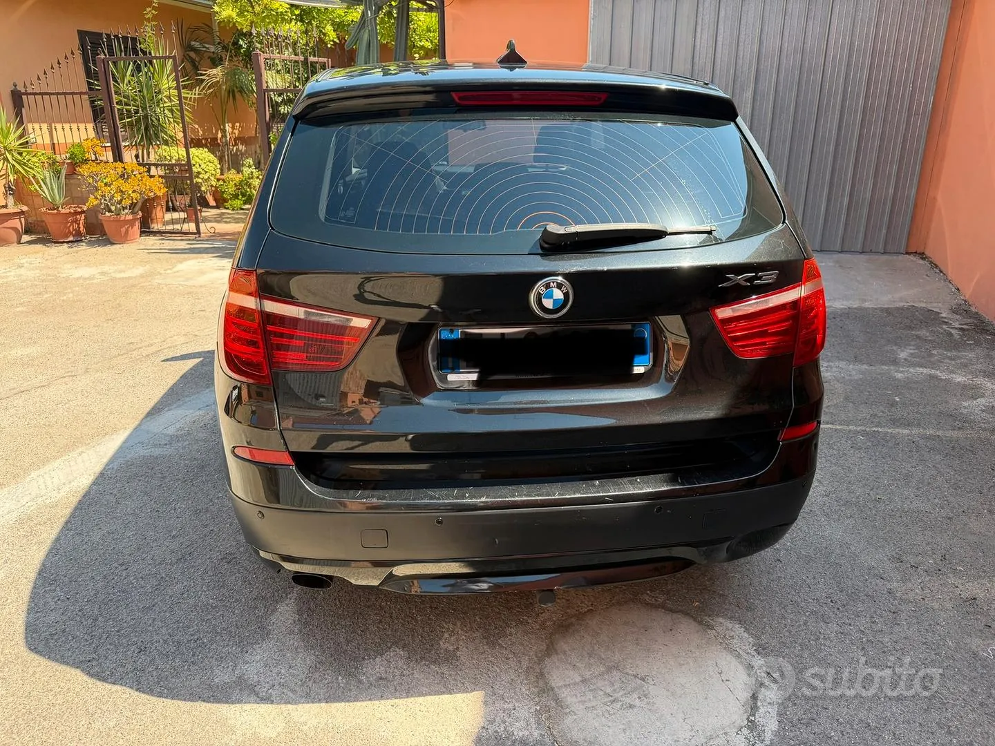 BMW X3 2011 photo 2