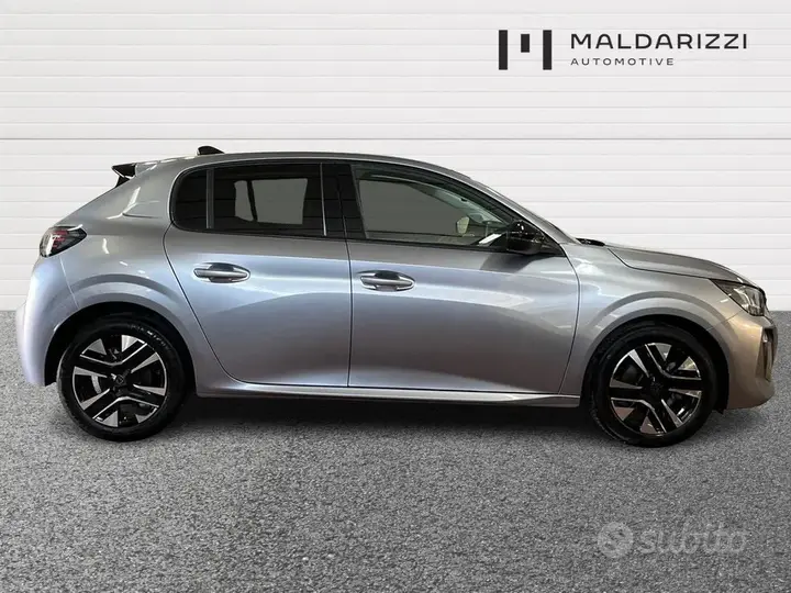 Peugeot 208 2025 photo 5