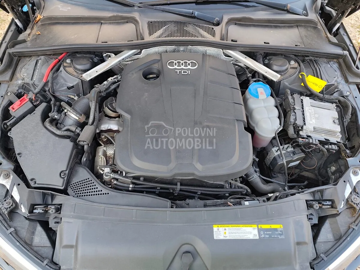 Audi A4 2019 photo 2