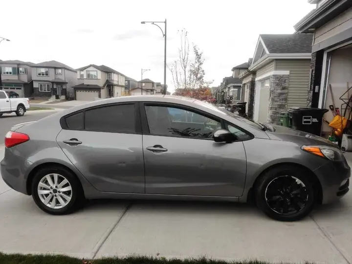 Kia Forte 2014 photo 2
