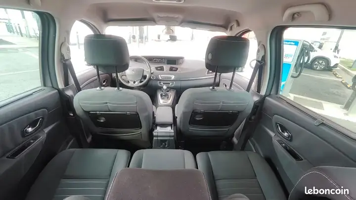 Renault Scenic 2015 photo 3
