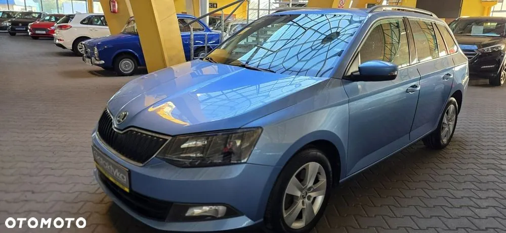 Skoda Fabia 2016 photo 3