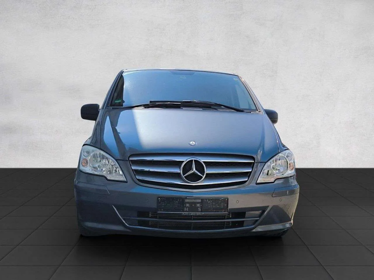Mercedes-Benz Vito 2012 photo 2