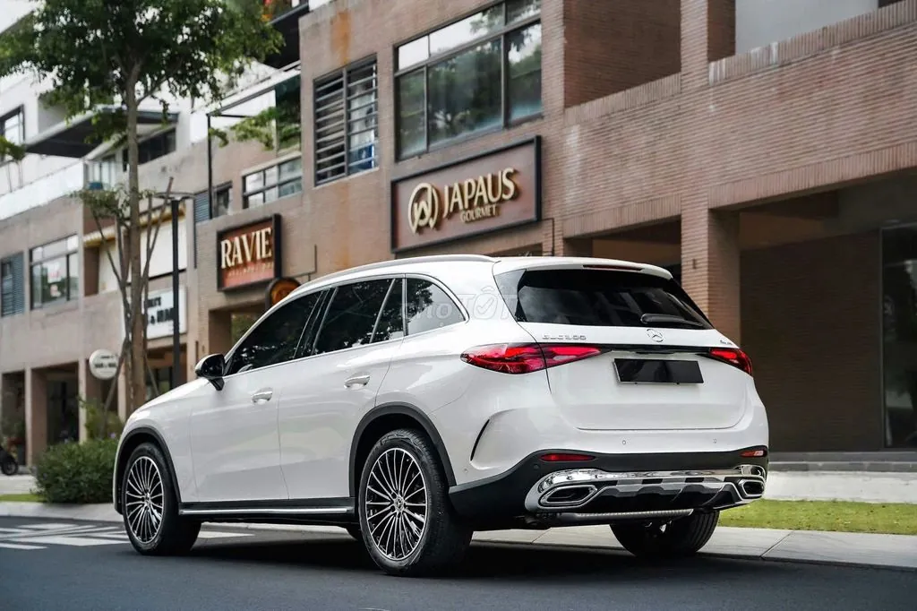 Mercedes-Benz Glc 2025 photo 3