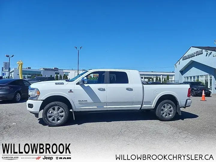 Ram 3500 2022 photo 2