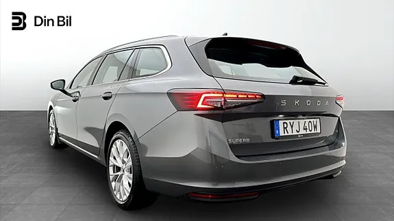 Skoda Superb 2025 photo 3