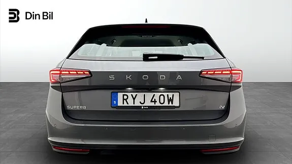 Skoda Superb 2025 photo 5