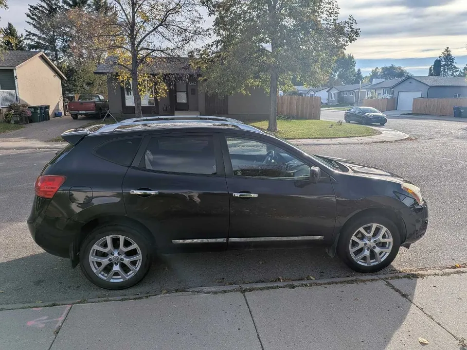 Nissan Rogue 2012 photo 2