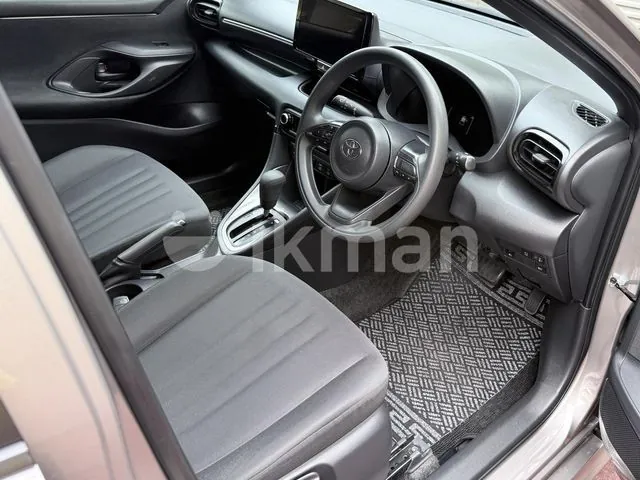 Toyota Yaris 2025 photo 2