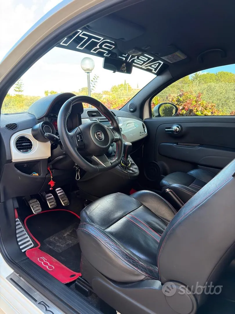 Abarth 500 2010 photo 5