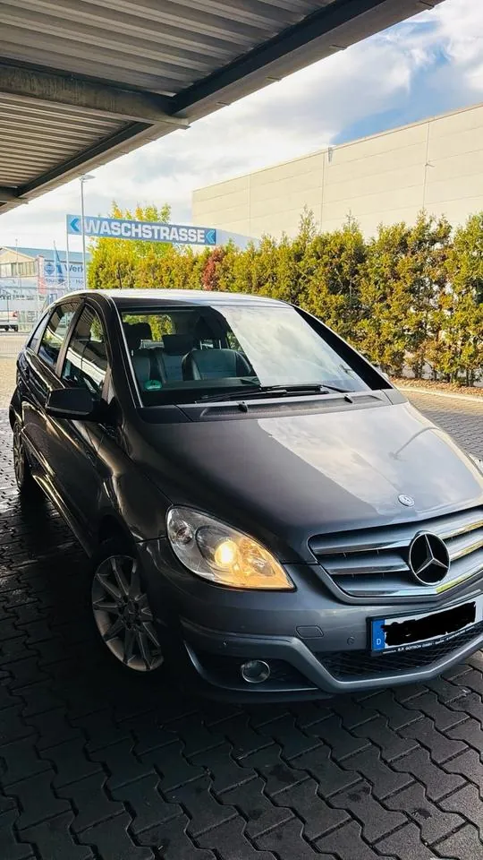 Mercedes-Benz B-Class