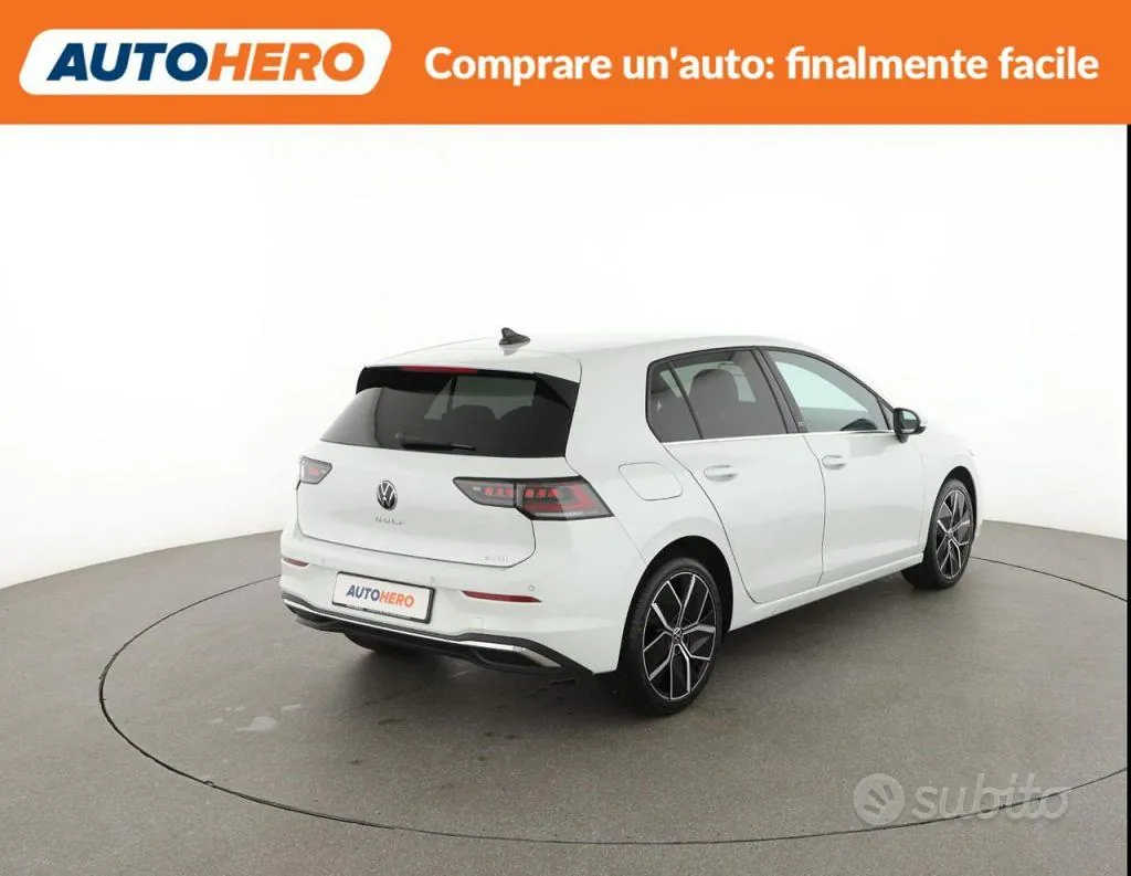 Volkswagen Golf 2024 photo 5