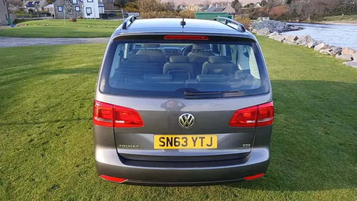 Volkswagen Touran 2013 photo 4