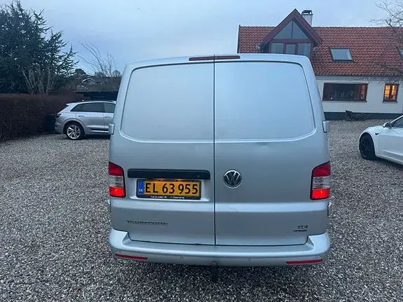 Volkswagen Transporter 2015 photo 3