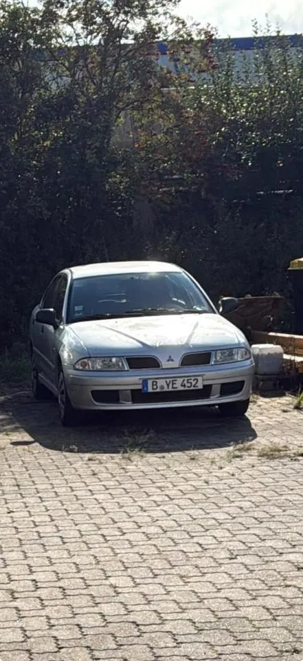 Mitsubishi Carisma