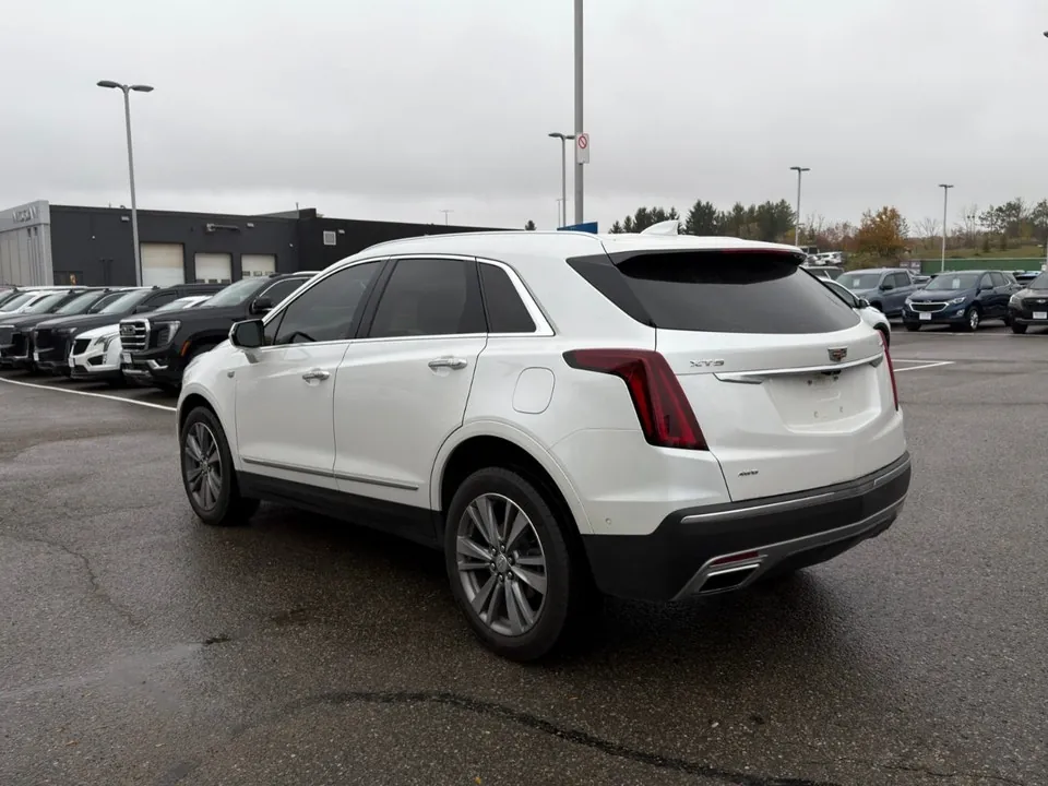 Cadillac Xt5 2022 photo 3