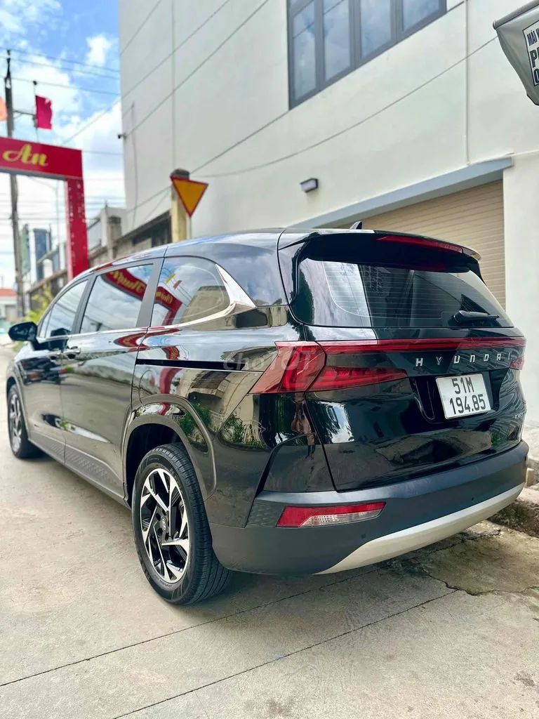 Hyundai Custin 2024 photo 2