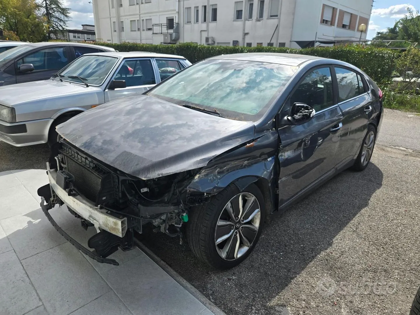 Hyundai Ioniq