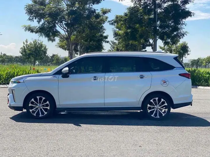 Toyota Veloz Cross 2025 photo 3