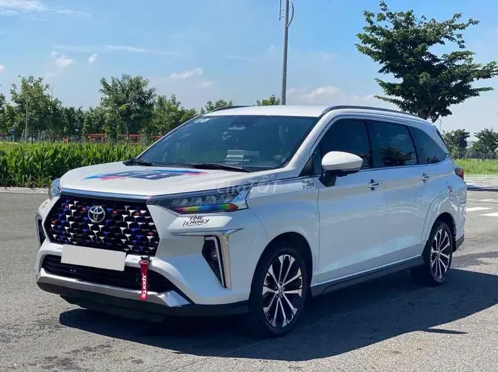 Toyota Veloz Cross 2025 photo 2