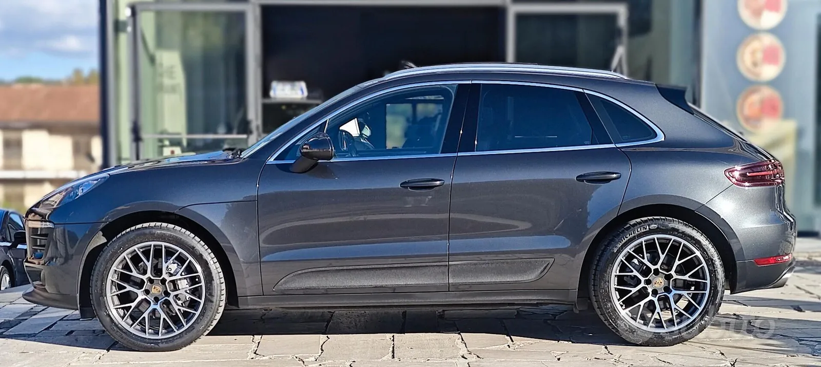 Porsche Macan 2016 photo 2