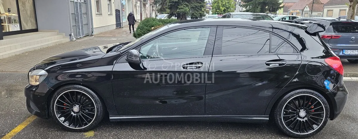 Mercedes-Benz A 180