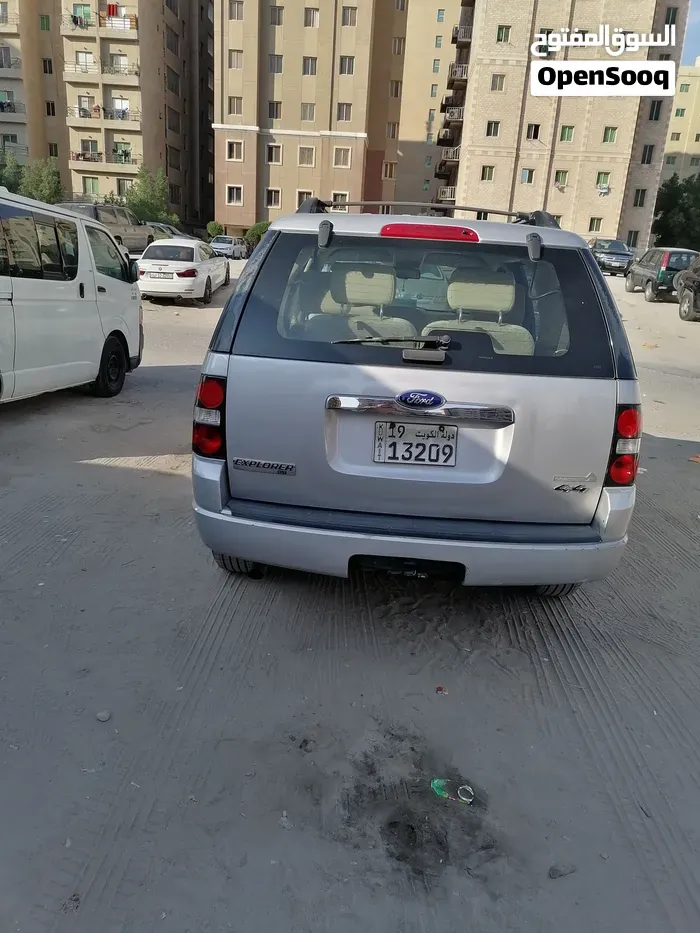 Ford Explorer 2009 photo 4