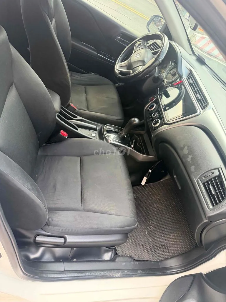Honda City 2016 photo 5
