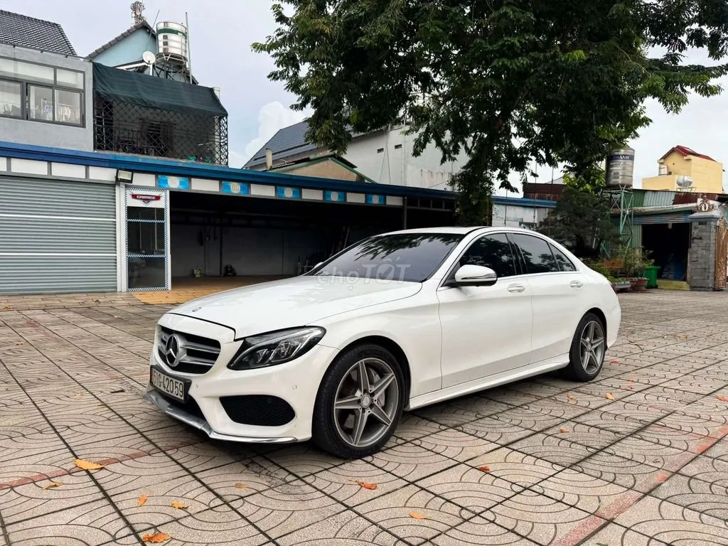 Mercedes-Benz C300 Amg